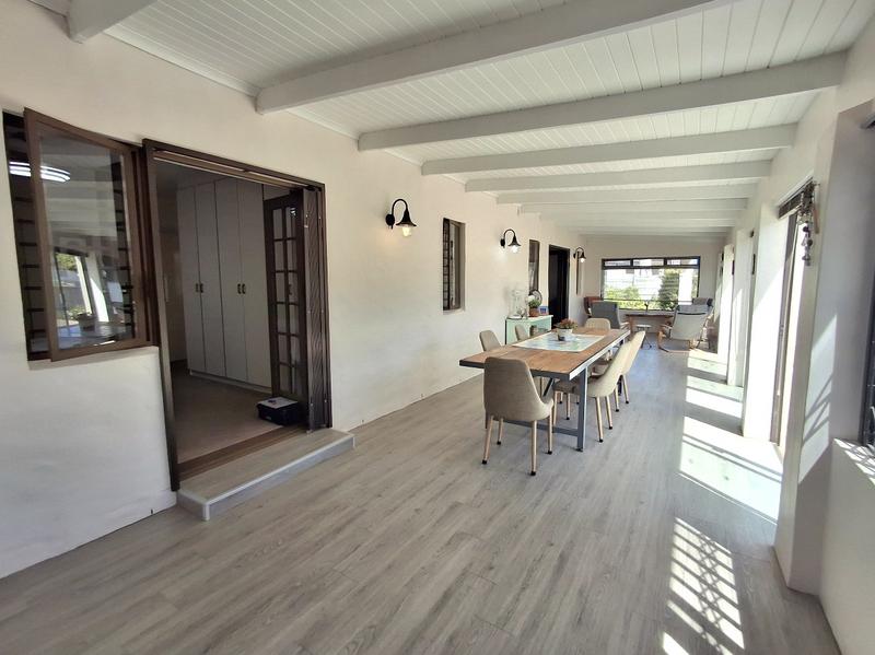 3 Bedroom Property for Sale in Britannia Bay Western Cape